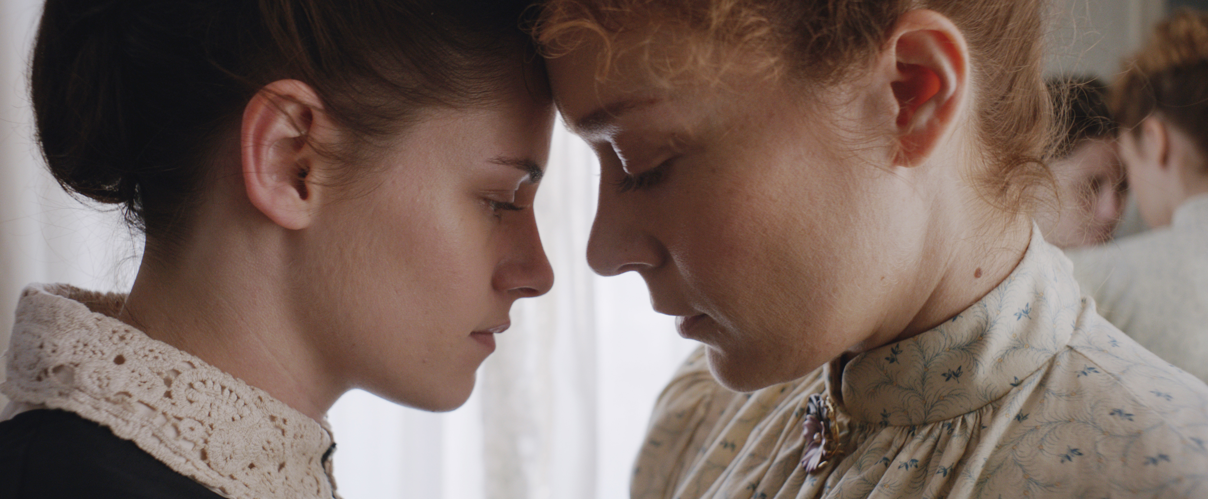 "Lizzie", filme com Chloë Sevigny e Kristen Stewart ganha trailer; assista